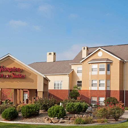 Hampton Inn & Suites Cleveland-Southeast-Стрітсборо Екстер'єр фото