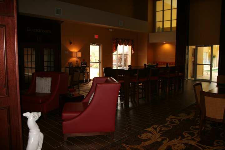 Hampton Inn & Suites Cleveland-Southeast-Стрітсборо Екстер'єр фото
